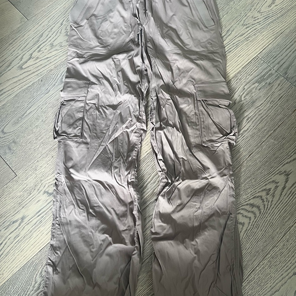 Lululemon Athletica dance studio Cargo Pants